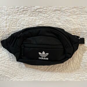 NWOT Adidas waist pack